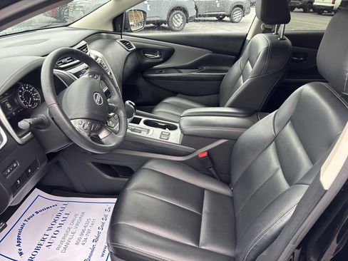 Used 2024 Nissan Murano SV AWD/4WD image 8