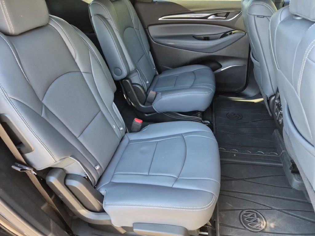 Used 2024 Buick Enclave Essence w/ Experience Buick Package AWD/4WD image 24