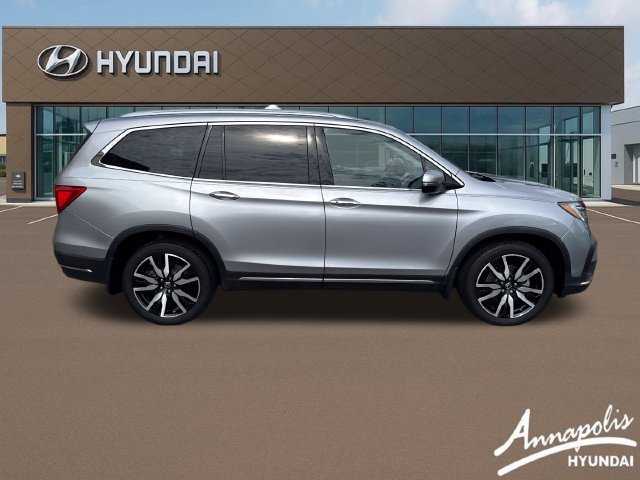 Used 2021 Honda Pilot Touring image 6