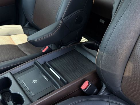Certified 2025 Honda Odyssey Elite image 13