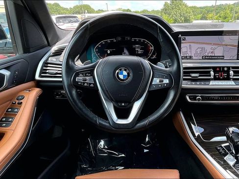 Used 2021 BMW X5 xDrive40i w/ Premium Package 3 AWD/4WD image 10