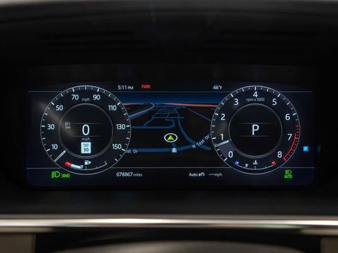 Used 2019 Land Rover Range Rover HSE image 10