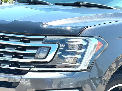 Used 2019 Ford Expedition Limited w/ Texas Edition Package RWD image 4