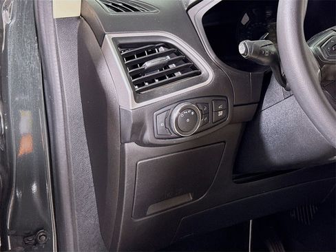 Used 2022 Ford Edge SEL w/ Convenience Package image 8