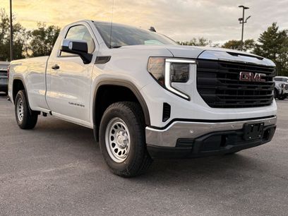 New 2025 GMC Sierra 1500 Pro w/ Pro Value Package