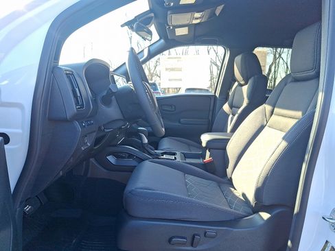 New 2026 Nissan Frontier SV w/ SV Convenience Package image 6