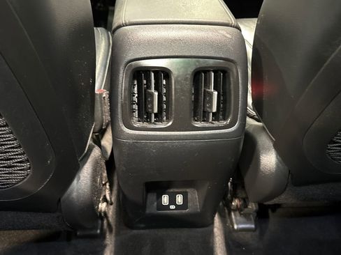 Used 2022 Hyundai Tucson Limited AWD/4WD image 10