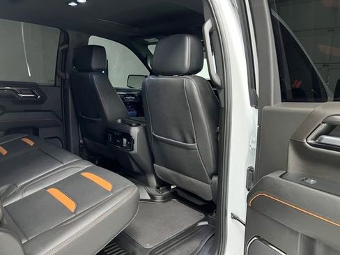 Used 2024 GMC Sierra 1500 AT4 w/ Technology Package image 52