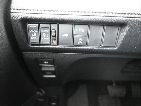 New 2026 Honda Odyssey Touring image 28