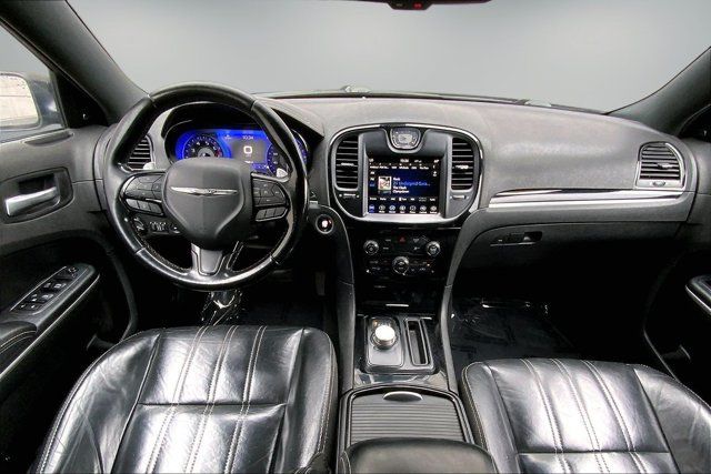 Used 2019 Chrysler 300 S RWD image 14