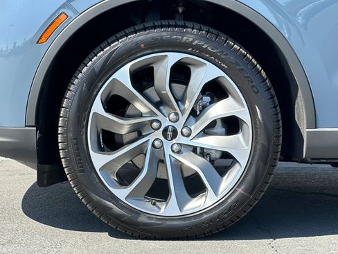 New 2025 Lincoln Aviator Reserve w/ Luxury Package image 26