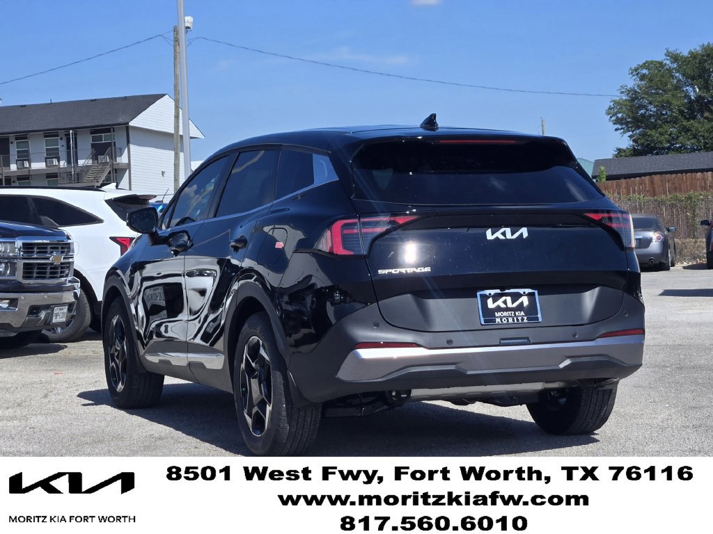 New 2026 Kia Sportage EX FWD image 3
