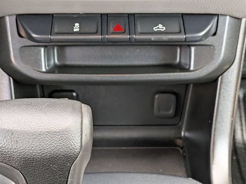 Used 2018 Chevrolet Colorado W/T RWD image 17