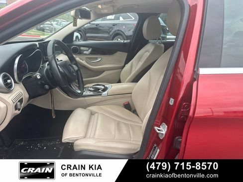 Used 2016 Mercedes-Benz C 300 Sedan w/ Surround View Package image 10