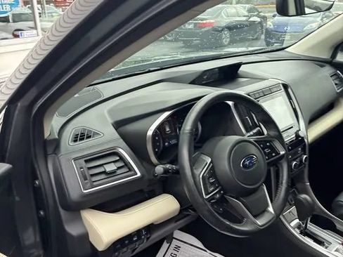 Used 2022 Subaru Ascent Limited AWD/4WD image 24