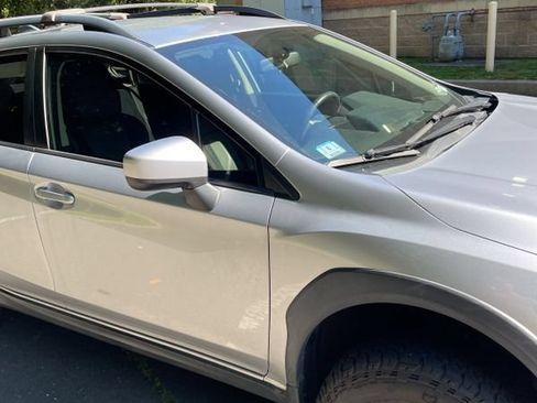 Used 2019 Subaru Crosstrek 2.0i Premium AWD/4WD image 8