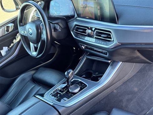 Used 2021 BMW X5 xDrive40i image 9
