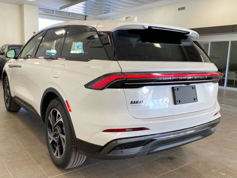 New 2026 Lincoln Nautilus Premier w/ Equipment Group 102A image 5