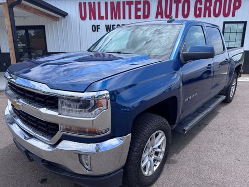 Used 2017 Chevrolet Silverado 1500 LT w/ All Star Edition AWD/4WD image 2