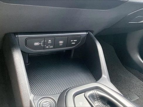 Used 2025 Kia K4 FWD image 16