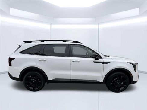 Used 2024 Kia Sorento X-Line EX AWD/4WD image 4