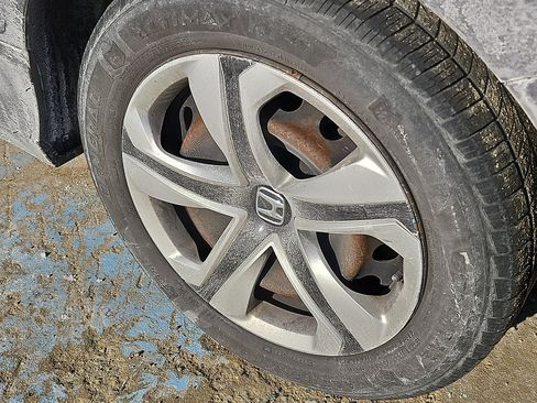 Used 2018 Honda Civic LX image 11