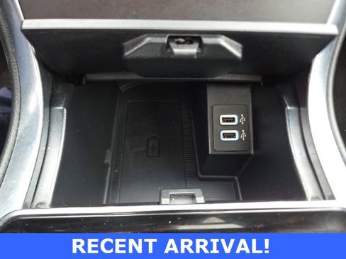 Used 2019 Ford Edge Titanium w/ Canadian Touring Package image 13