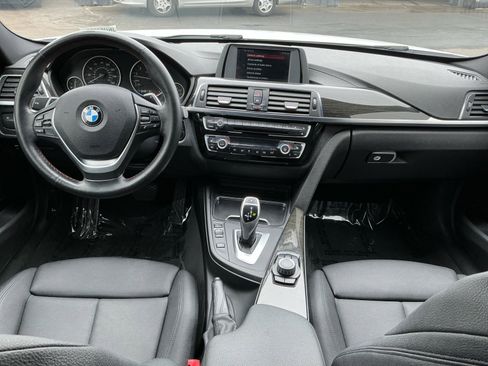 Used 2018 BMW 330i Sedan RWD image 16