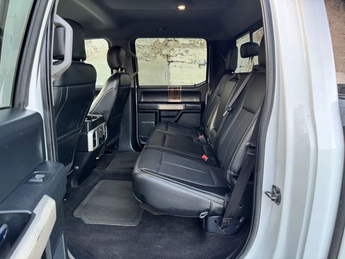 Used 2020 Ford F150 Lariat image 18