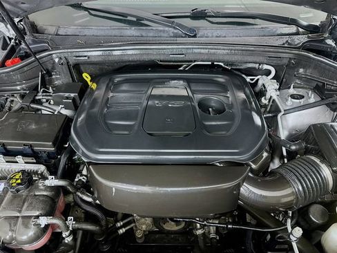 Used 2020 Dodge Durango SXT image 27