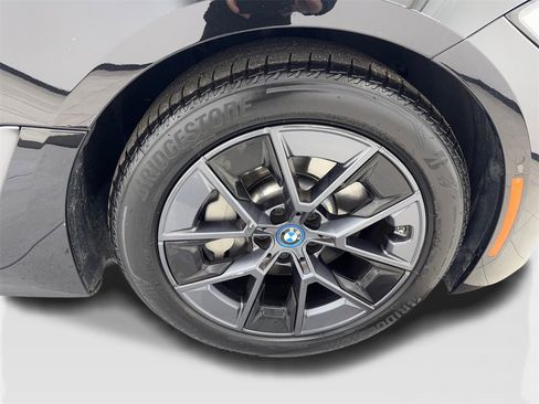 Used 2022 BMW i4 eDrive40 image 84