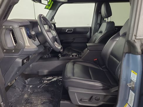 Certified 2025 Ford Bronco Outer Banks AWD/4WD image 18