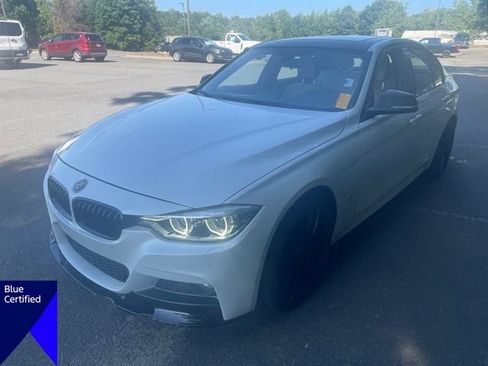 Used 2018 BMW 330e RWD image 1