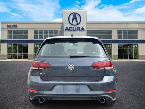 Used 2018 Volkswagen GTI SE w/ SE Leather Package FWD image 4