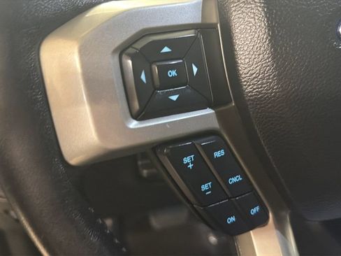 Used 2020 Ford F150 Lariat image 20