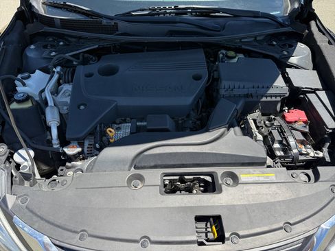 Used 2017 Nissan Altima 2.5 S w/ Power Driver Seat Package FWD image 20