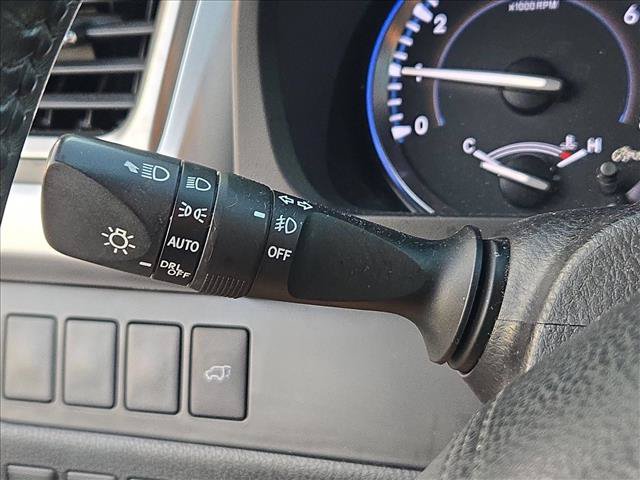 Used 2016 Toyota Highlander XLE FWD image 10
