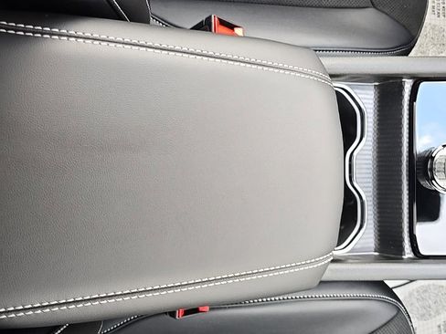 New 2025 Jeep Grand Cherokee L Altitude image 35