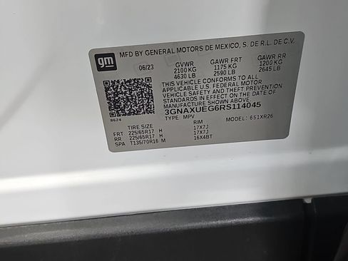 Certified 2024 Chevrolet Equinox LT w/ LPO, Floor Liner Package AWD/4WD image 41