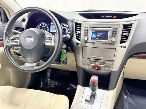 Used 2014 Subaru Legacy 2.5i Limited image 21