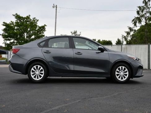 Used 2024 Kia Forte LX FWD image 8
