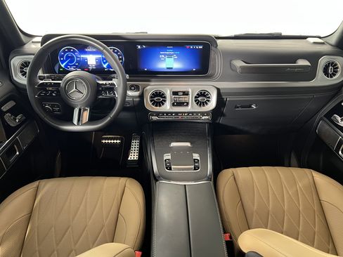 Used 2025 Mercedes-Benz G 580 w/ EQ Technology image 21