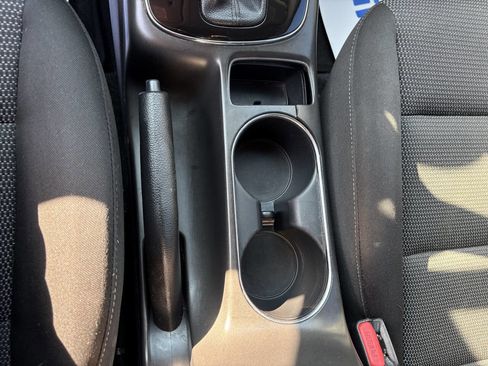 Used 2017 Kia Forte LX image 31