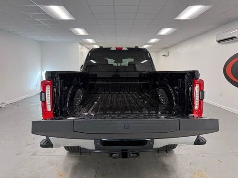New 2026 Ford F250 Lariat w/ Chrome Package image 8