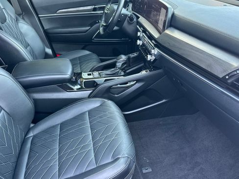 Certified 2025 Kia Telluride SX Prestige X-Pro AWD/4WD image 16