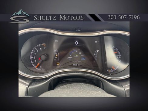 Used 2014 Jeep Grand Cherokee Laredo w/ Quick Order Package 23E AWD/4WD image 18