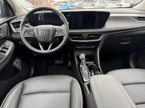Used 2025 Buick Encore GX Avenir w/ Avenir Technology Package image 11