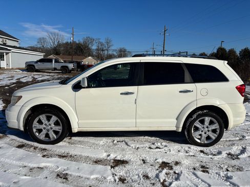Used 2011 Dodge Journey Lux image 8
