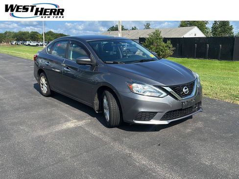 Used 2018 Nissan Sentra SV FWD image 1