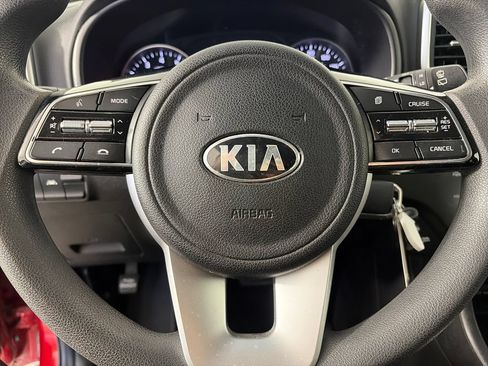 Used 2021 Kia Sportage LX AWD/4WD image 16